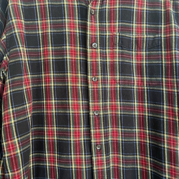 Men’s LL Bean Traditional Fit Flannel Shirt (large) - Picture 2 of 7